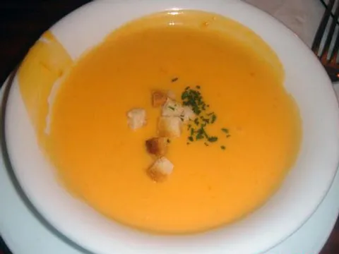 Narančasta juha od bundeve