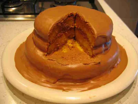torta od mrkve sa kremom od čokolade