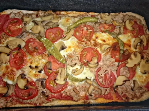 Integralna pizza alla Dalmacija