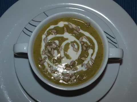 Naturalna krem juha od brokule i krumpira