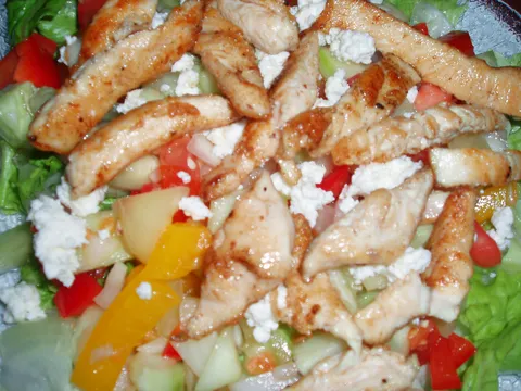 sopska salata sa piletinom