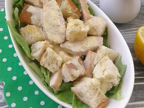 Pileća salata