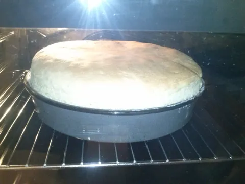 Kruh za vrijeme pečenja