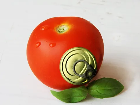 Umak od rajčica sa cvjetačom