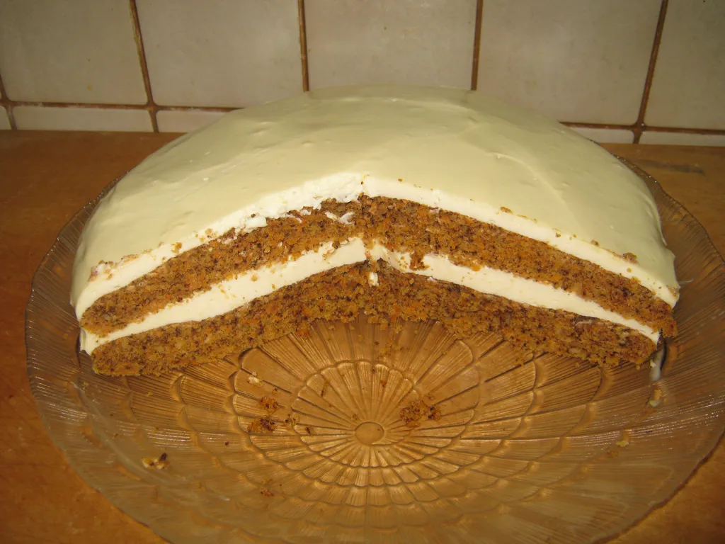 Torta od mrkve s brzom kremom od vanilije