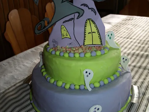 Spooky b-day party