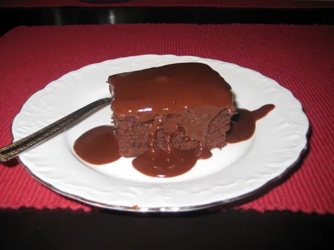 Azijski čokoladni kolač