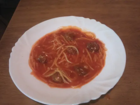 cufte u paradajz sosu