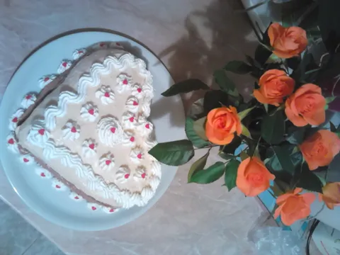 Valentinovo torta s lino ladom