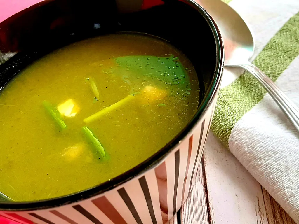 Gusta juha od paski