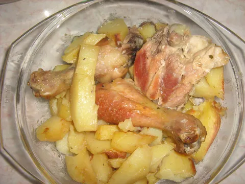 Pecena piletina sa krompirom