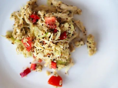 Salata od quinoe i piletine