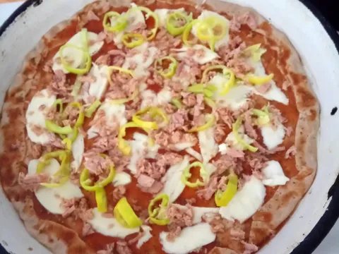 Zdrava pizza sa mozzarelom
