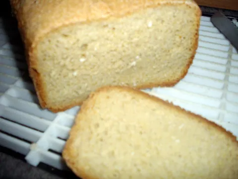 Kruh iz pekača s kukuruznim brašnom