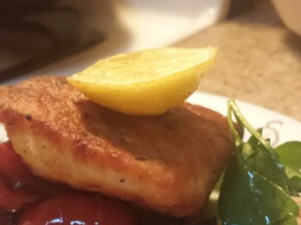 Hrskavi losos(salmon)sa paprikom