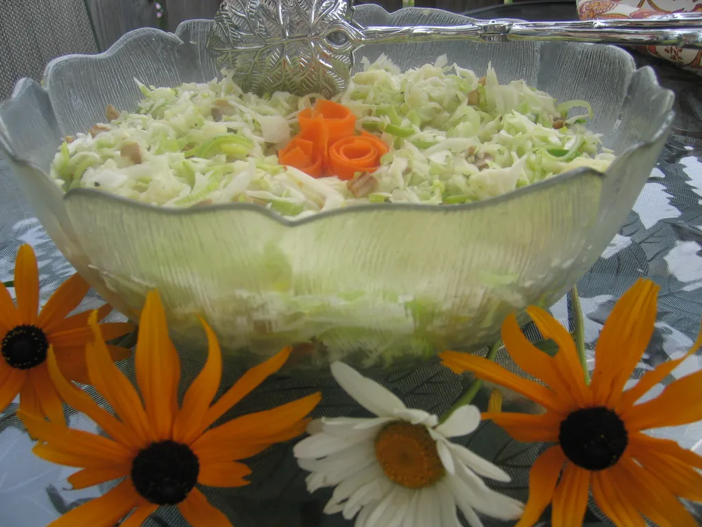 Salata od kupusa i karfiola