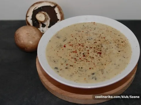 Pileća krem supa od gljiva