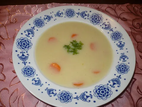 Krem juha od cvjetače i čičoke