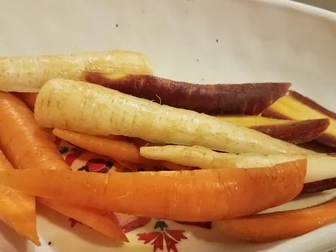 Rainbow carrots za prilog