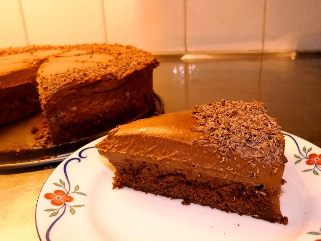 Cokoladno cokoladna torta