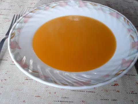 Krem juha od buče i đumbira