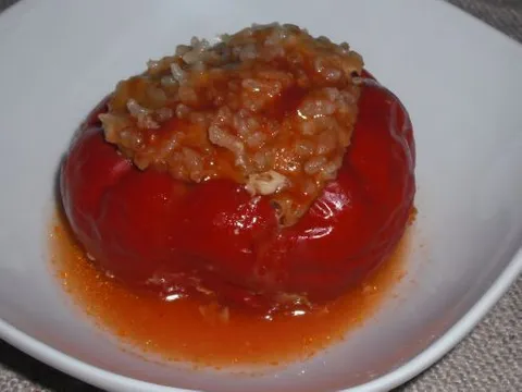 Punjena paprika s dodatkom povrća