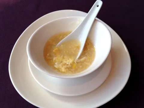 Kineska supa od kukuruza i piletine