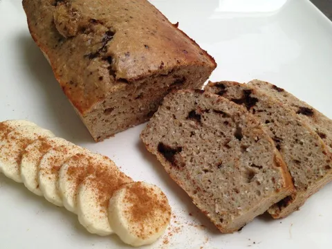 Proteinski banana kruh (Protein banana bread)