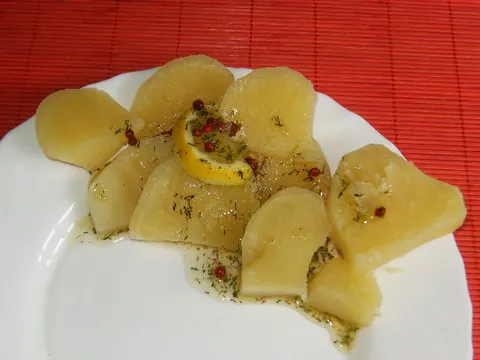 Krompir s aromatičnim puterom