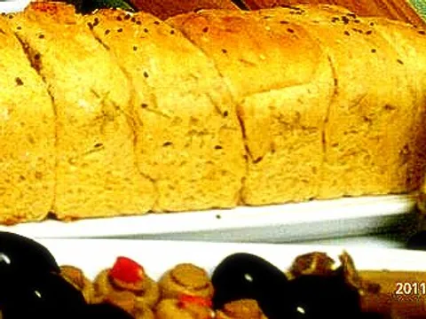 Seljacki hljeb sa ruzmarino -farmer's rosemary pull apart bread