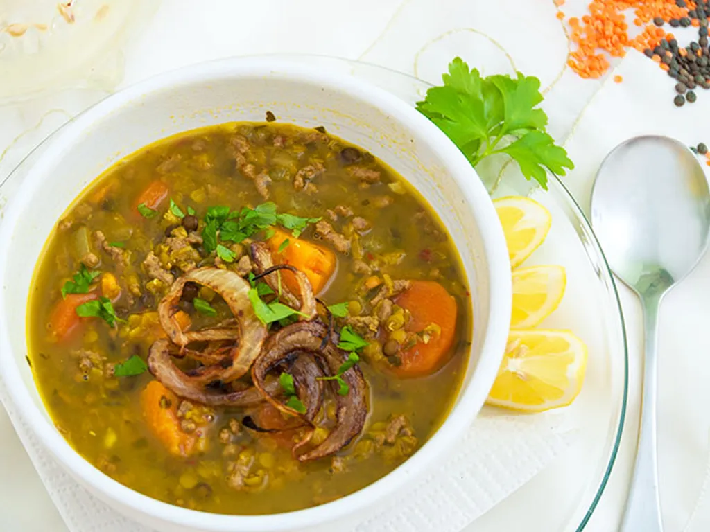SHORABAT ADDAS:  juha-varivo od lece na arapski nacin