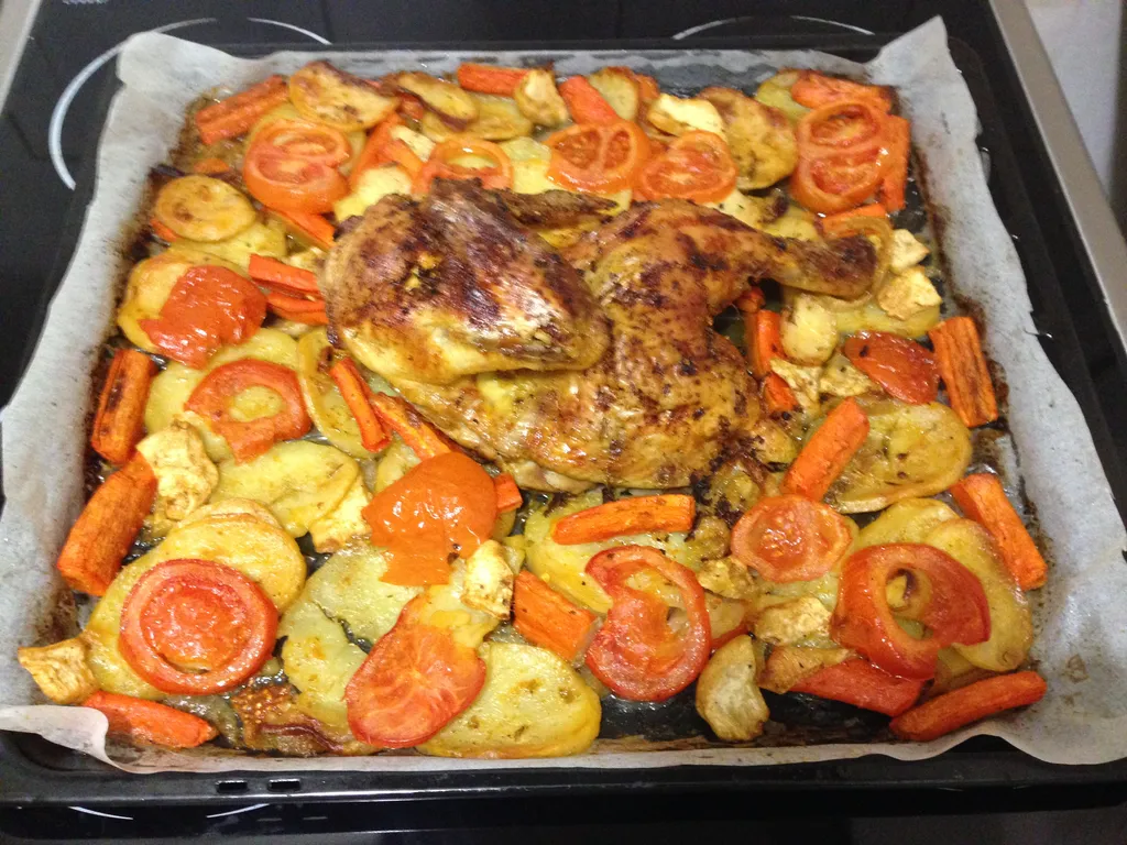 Pečena piletina sa povrćem