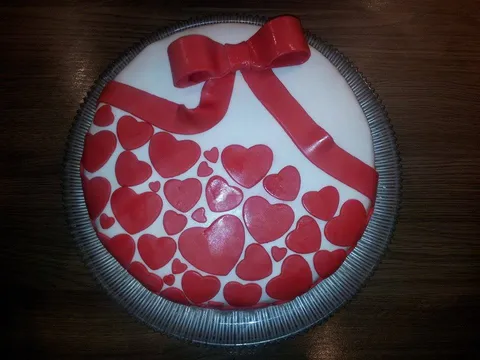 Moderna valentinovo torta - Modern style Valentine's day cake