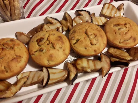 Muffini sa vrganjima i pancetom
