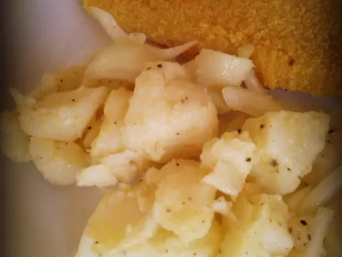 Jednostavna krumpir salata na moj način :)