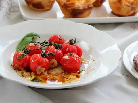 Brzo Pecene Pomidore (u tavi)