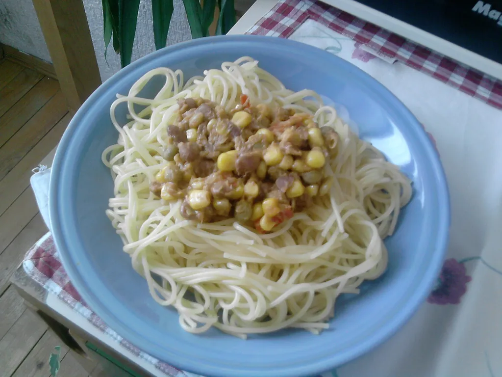 Spaghetti salata