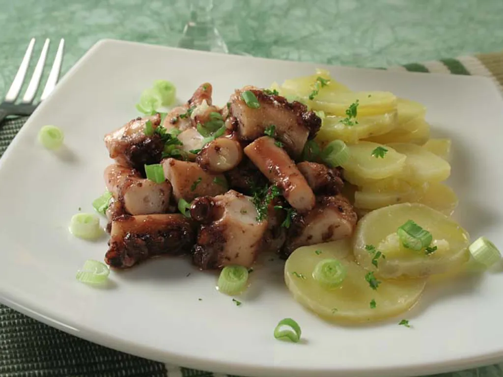 Hobotnica sa salatom od krumpira