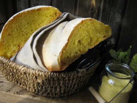 Praznični hleb od bundeve/ Holiday Pumpkin Bread - ARGENTA